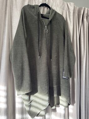 Nina Kendosa Olive Green Hooded Zip Cardigan with Ring Pull